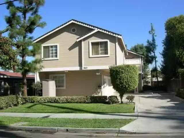 Condo for rent in Fullerton