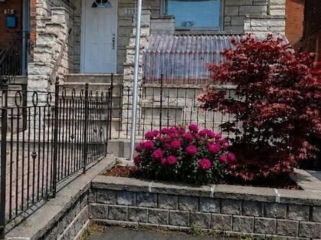 House for rent in Woburn, Ontario