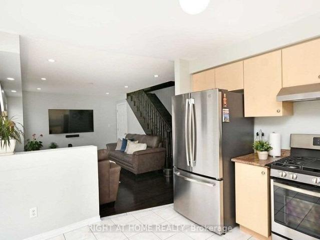House for rent in Brampton, Golden Horseshoe