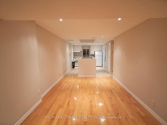 Townhouse for rent in Woburn, Ontario