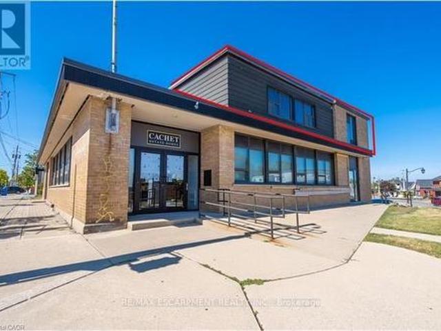 Commercial for rent in Niagara, Ontario