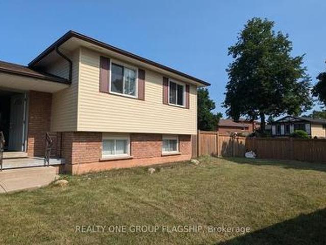 House for rent in Ancaster, Ontario