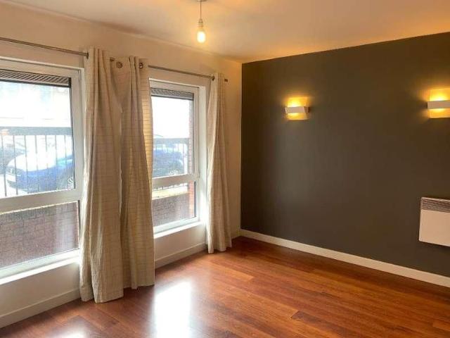 Apartment for rent in Saint Vincent's, Netherthorpe
