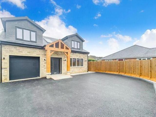 House for sale in Holme Valley, Holmfirth