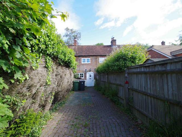 House for rent in Pangbourne, West Berkshire