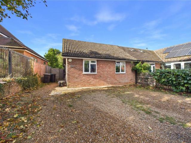 House for rent in Basildon, Upper Basildon