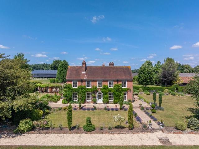 House for rent in Upper Basildon, West Berkshire