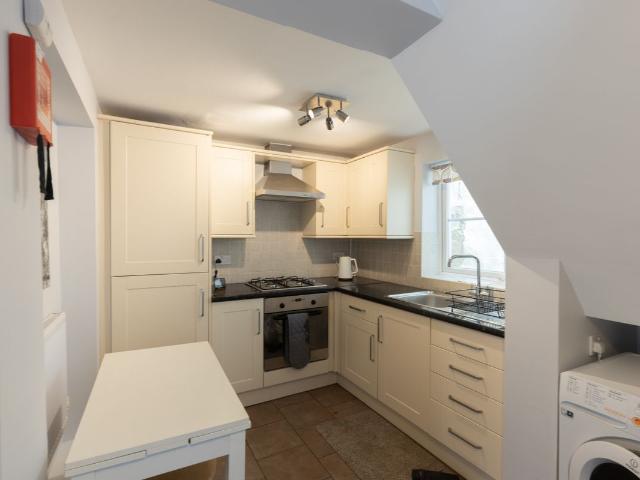 Room for rent in Golden Valley, Gloucestershire