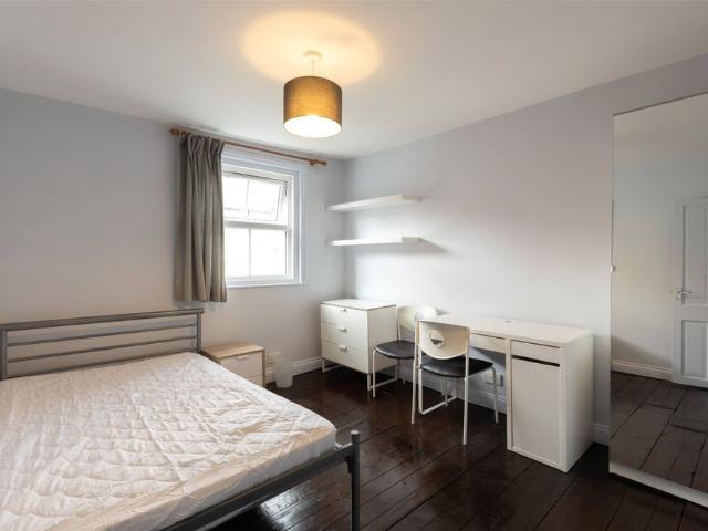 House for rent in Golden Valley, Gloucestershire