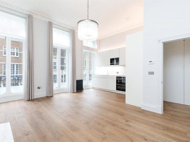 Apartment for rent in Marylebone, Greater London