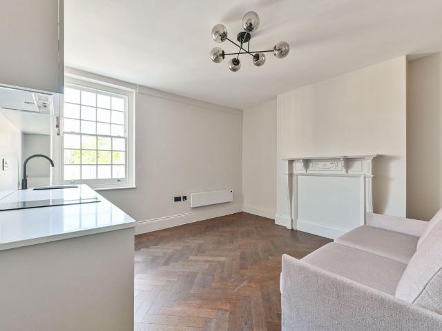 Studio for rent in Marylebone, Greater London