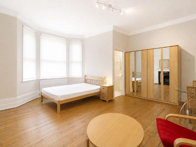 Studio for rent in City of Westminster, Greater London