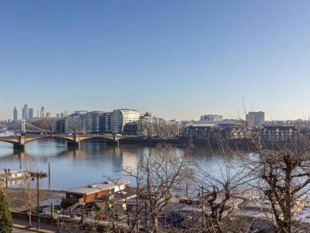 House for rent in Lyons, Greater London