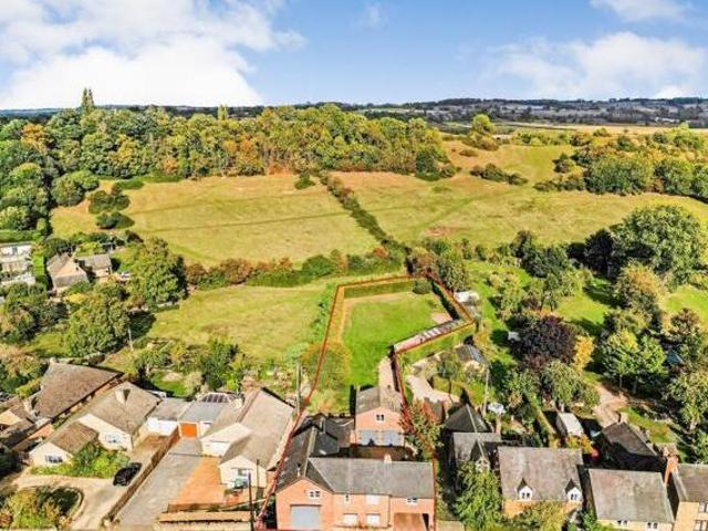 House for sale in Evershot, Oxfordshire