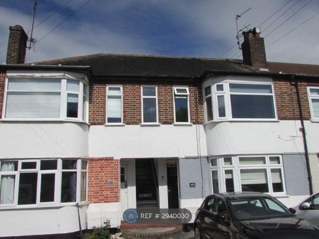House for rent in Gidea Park, Greater London
