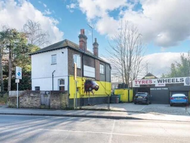 House for sale in Surbiton Pumping Station, Elmbridge