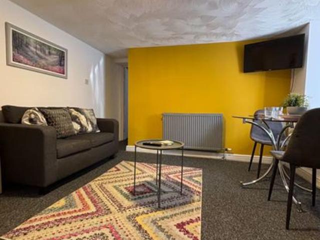 Apartment for rent in Chorlton-on-Medlock, Georgia