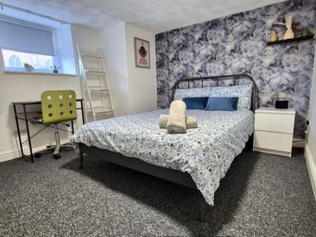 Apartment for rent in Victoria Park, Manchester
