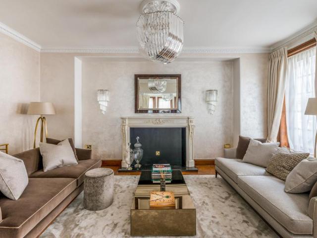 House for rent in Mayfair, Greater London
