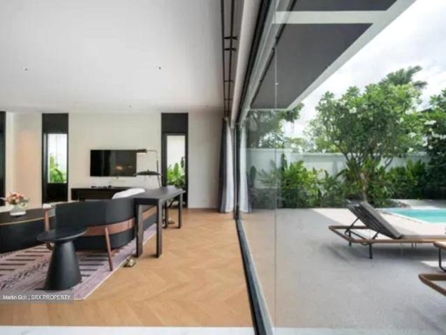 Detached House for sale