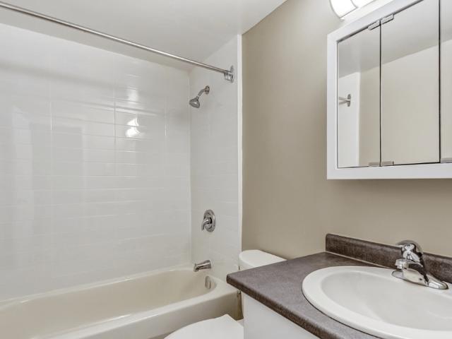 Apartment for rent in Woburn, Ontario