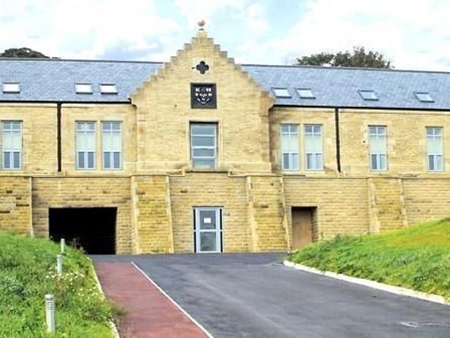 Apartment for rent in Calverley, Leeds