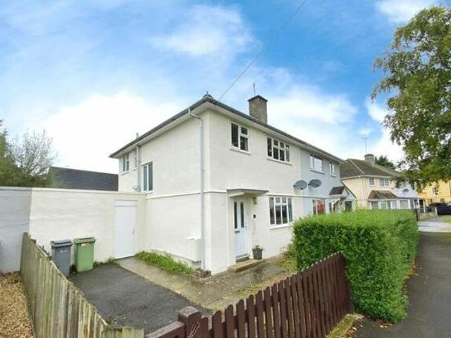House for sale in The Beeches, Cotswold