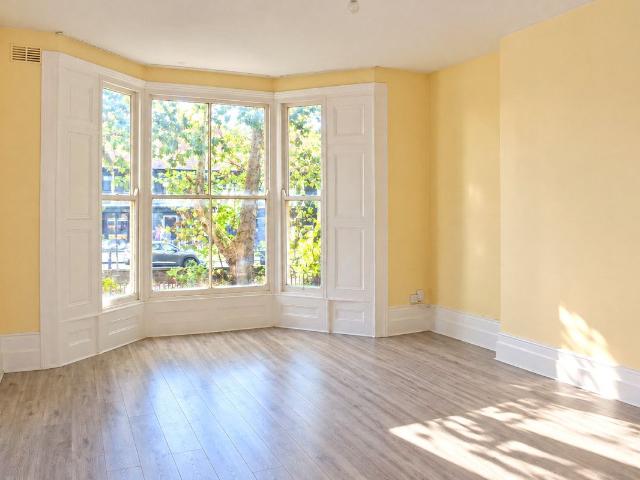 Apartment for rent in Upper Clapton, Greater London