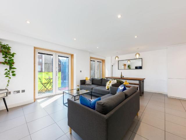 Apartment for rent in Clapton, Upper Clapton