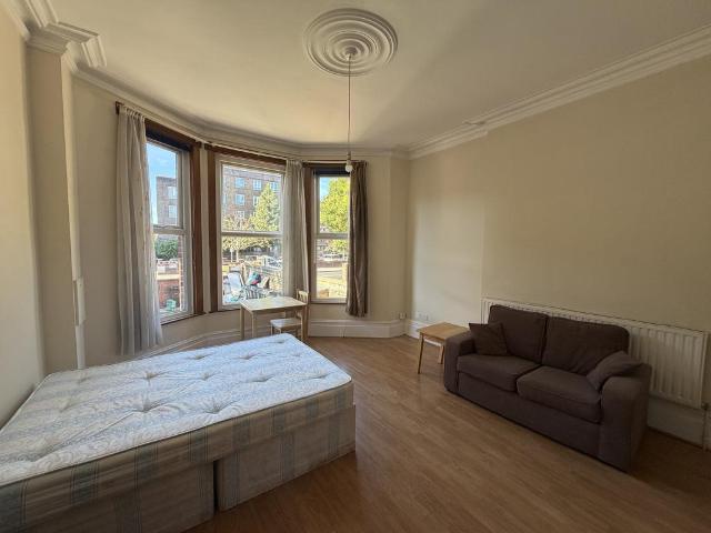 Apartment for rent in Upper Clapton, Greater London