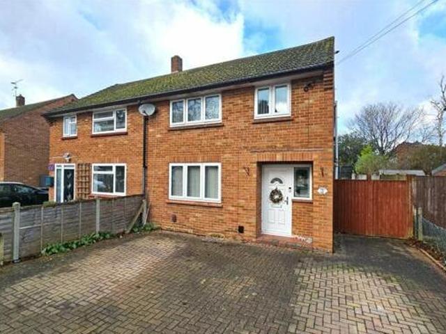 House for sale in Old Dean, Heol-las