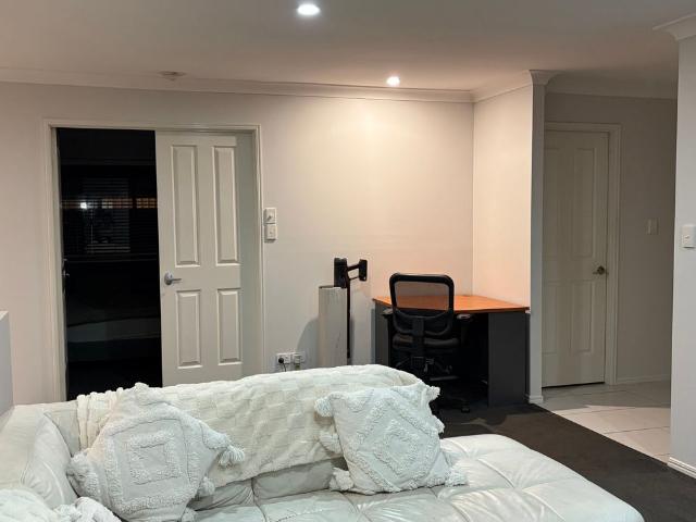 Room for rent in Fernbrook, Queensland