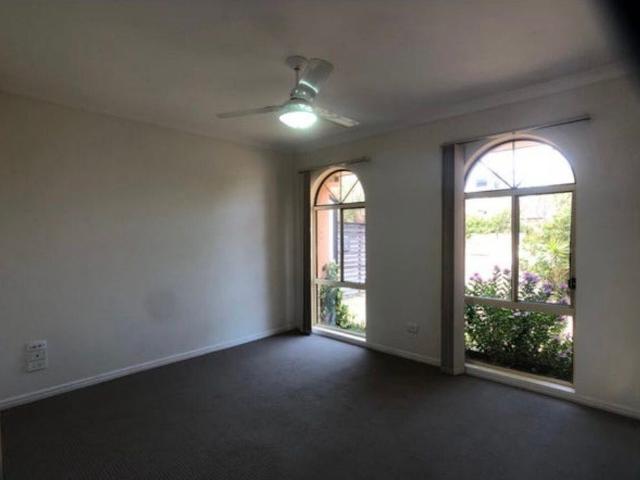 Room for rent in Fernbrook, Queensland