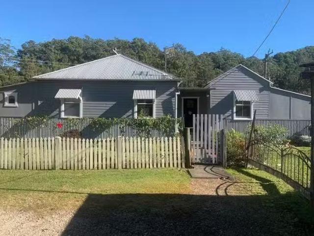House for rent in Upper Crystal Creek, New South Wales