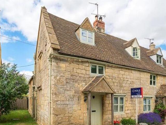 House for sale in Golden Valley, Gloucestershire