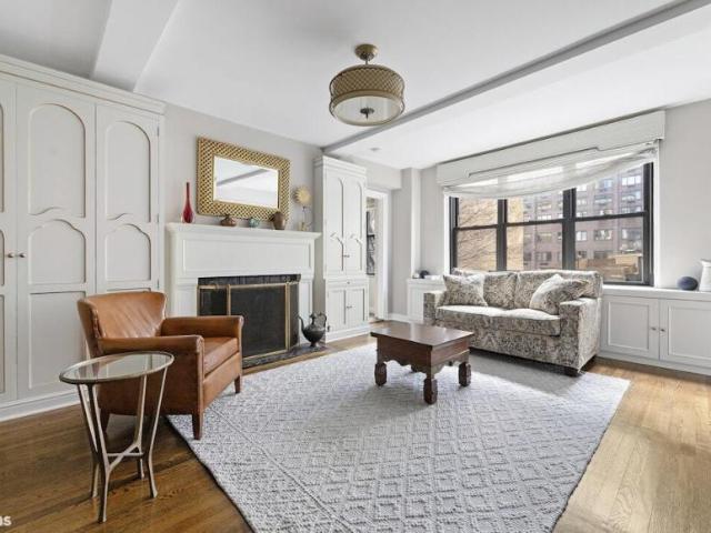 Apartment for sale in Arverne, New York