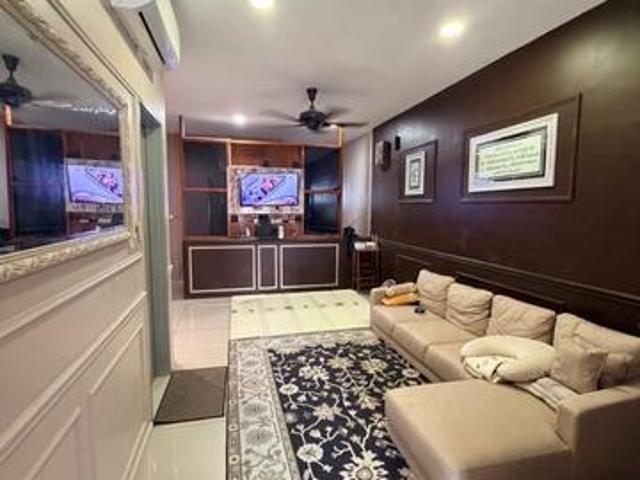 Townhouse for sale in Bandar Puncak Alam, Kuala Selangor