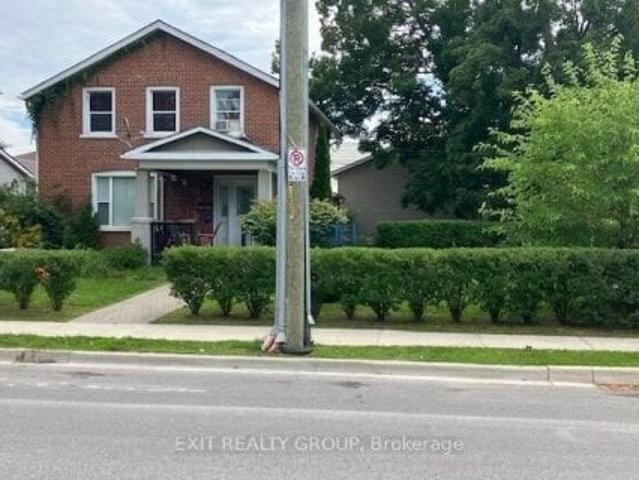 Duplex for rent in Belleville, Ontario
