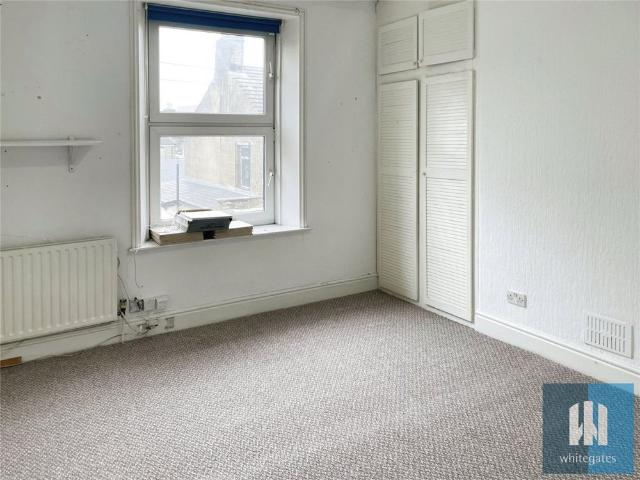 Room for rent in Highfields, Huddersfield