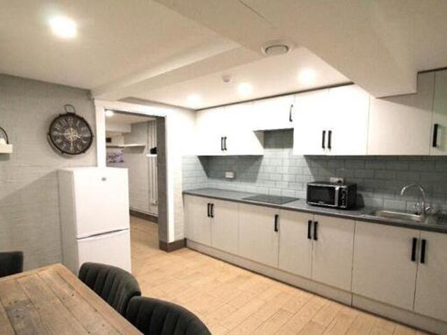 House for rent in Heigham Grove, East Bank
