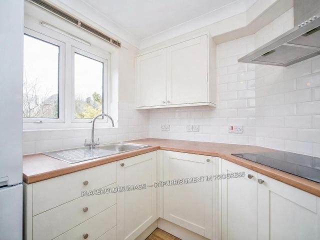 Apartment for rent in Camberley, Surrey Heath