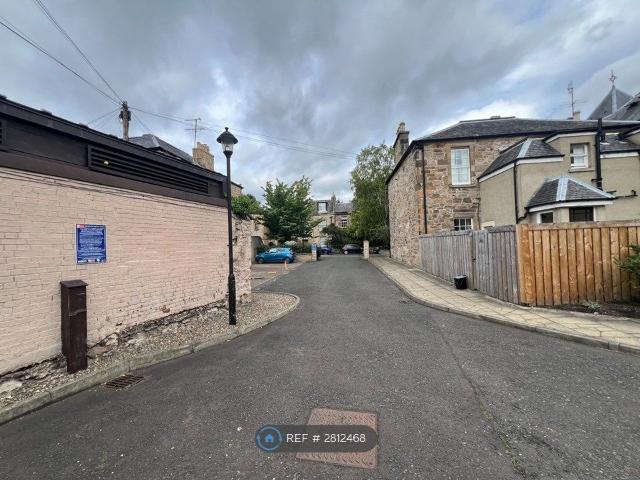 Apartment for rent in Mayfield, Newington