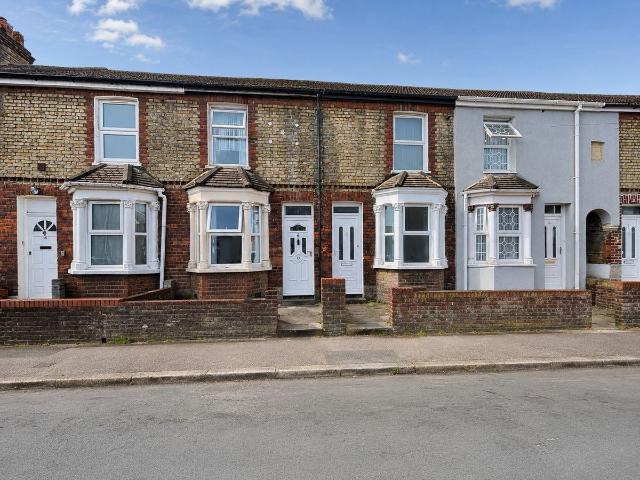 House for rent in Castlefield, Cressex