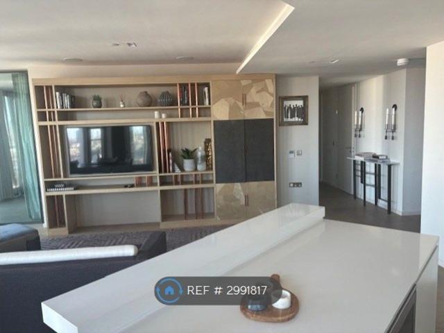 Apartment for rent in Greater London