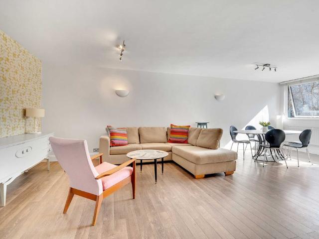 Apartment for rent in South Bank, Greater London