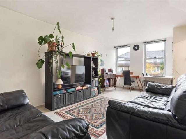 Apartment for rent in Highbury, London
