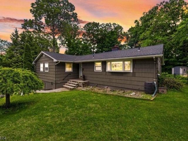 House for sale in Passaic, New Jersey