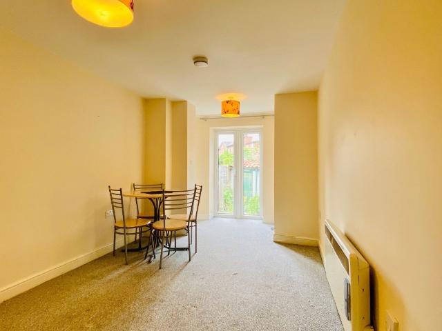 Apartment for rent in Wilton, Rumwell