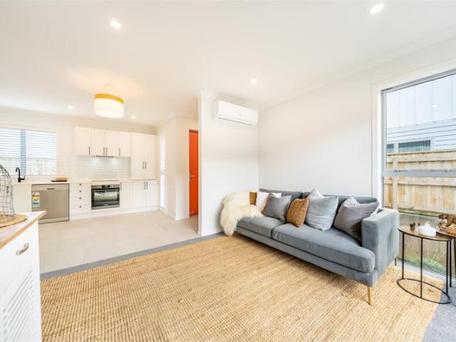 House for rent in Pauatahanui, Wellington