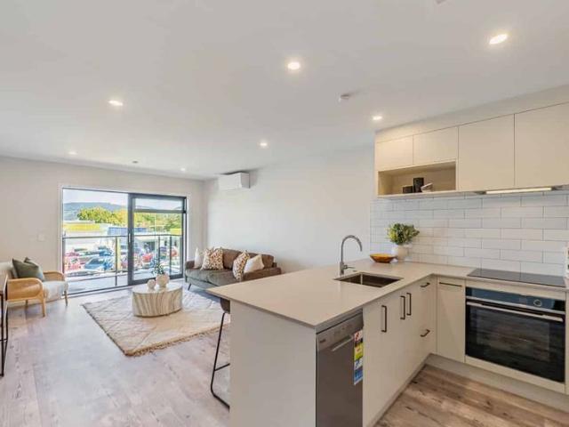 Townhouse for rent in Pauatahanui, Wellington
